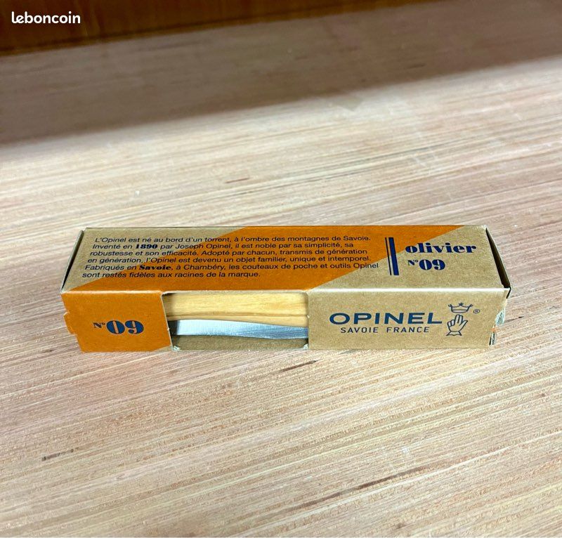 Opinel n.9 Olivier (image 3)