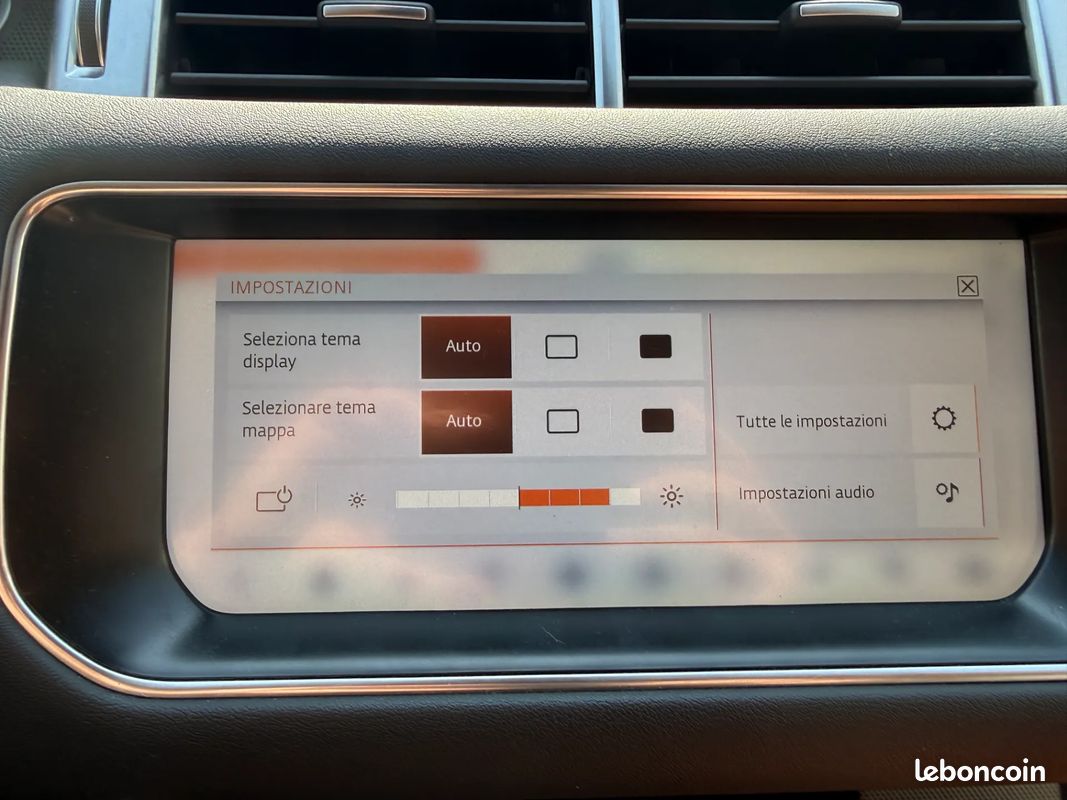 Range Rover Sport V6 3.0 249ch HSE Dynamic - 2017 - 117 000 km - Suivi complet Range Rover - Première main (image 24)