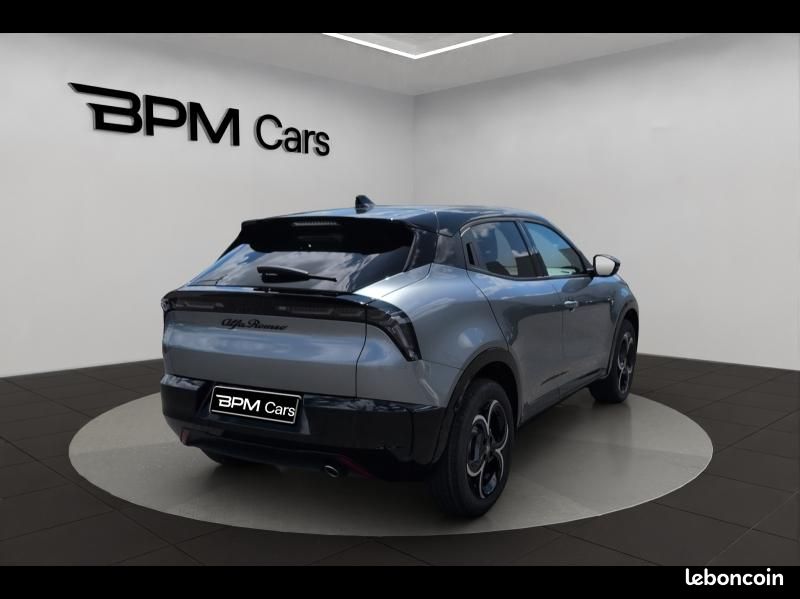 Alfa romeo Junior 1.2 Ibrida 136ch Premium DCT6 Q4 (image 5)