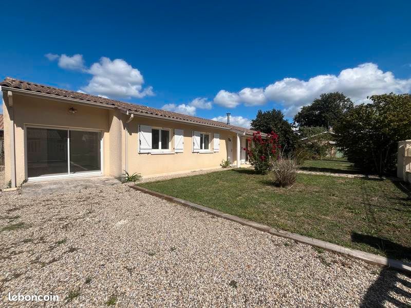 Maison 6 pièces 118 m² · à Hourtin · 118 m² · 1 150 €/mois