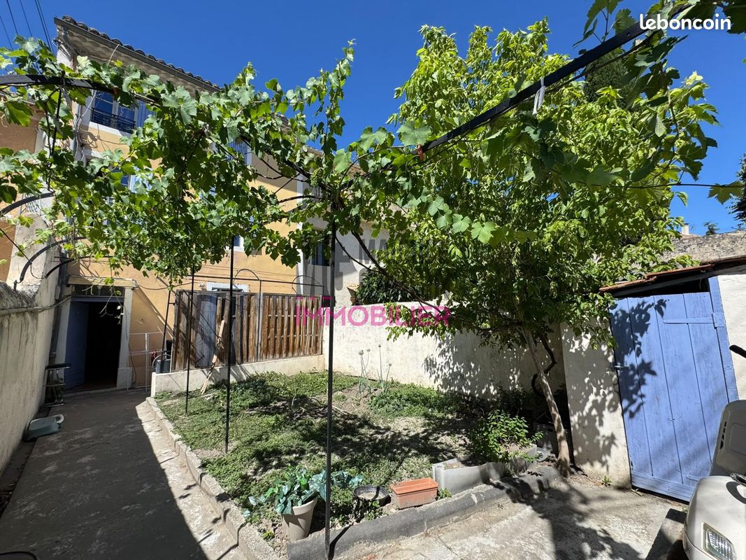 Immeuble 144 m² · à Orange · 144 m² · 220 500 €