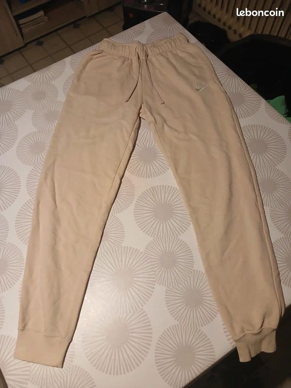 🧺 lot vêtements marque nike / calvin klein – homme / femme / enfant (image 2)