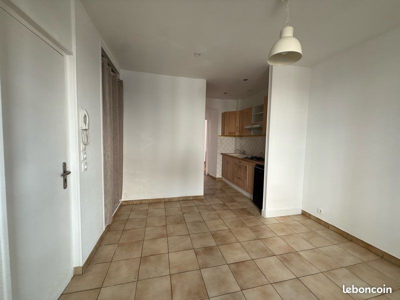 Appartement 2 pièces 30 m² · à Alençon · 30 m² · 470 €/mois