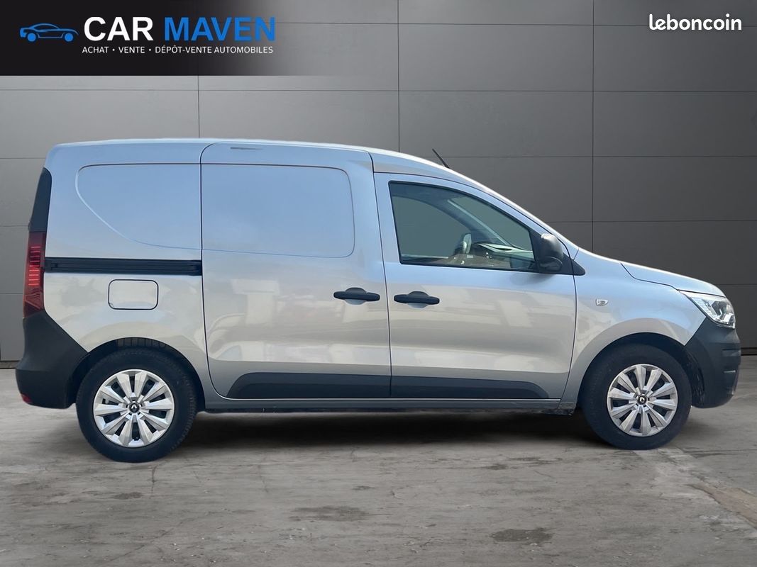 Renault express van blue dci 75 essentiel equivalent kangoo tva recuperable (image 7)