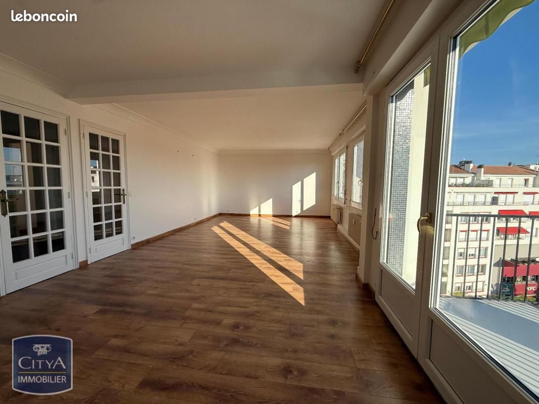Appartement 4 pièces 96 m² · à Limoges · 96 m² · 1 090 €/mois