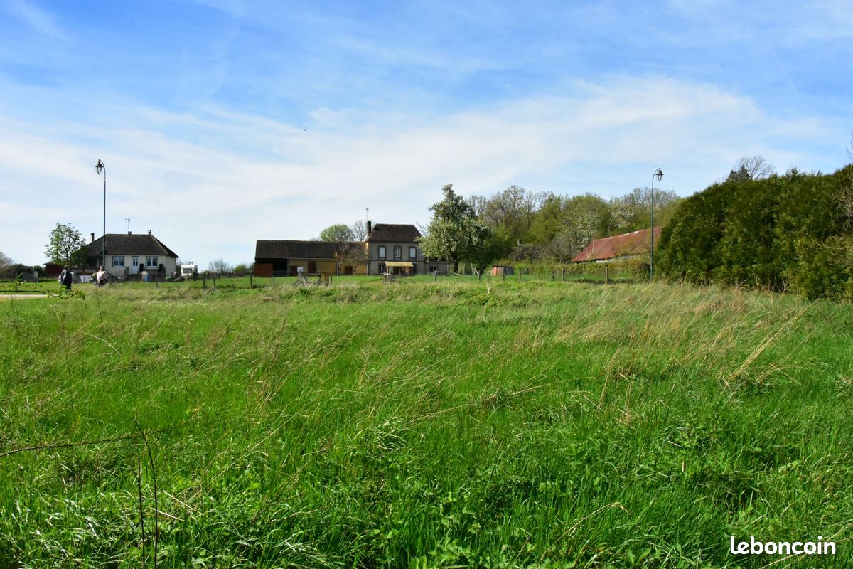 Terrain a batir · à Tourouvre au Perche · 18 000 €