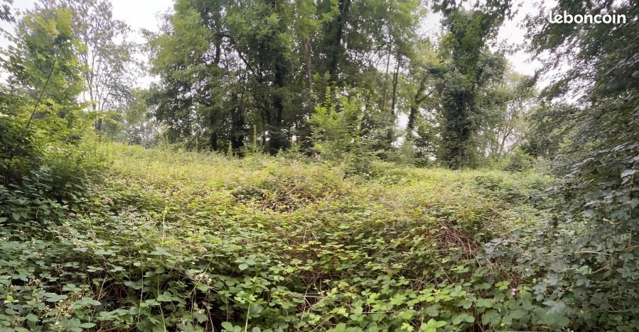 Terrain 903 m² Cravent · 95 900 €