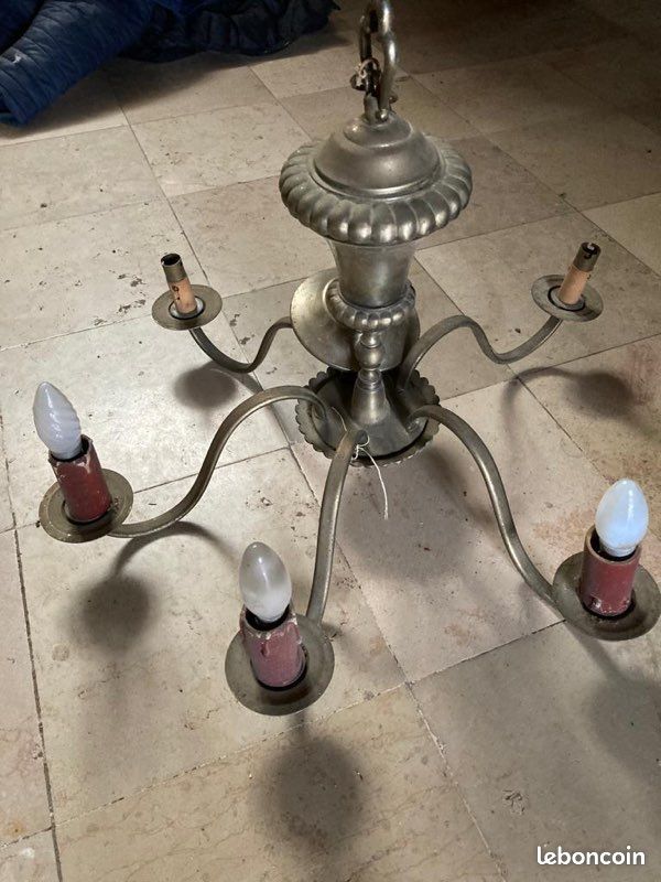 Lustre ancien en étain (image 1)