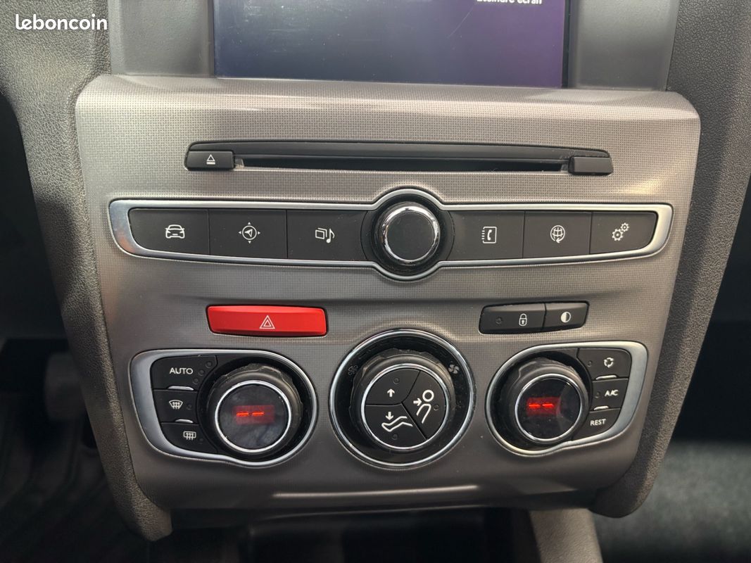 Citroën C4 1.6 HDi 120 ch Garantie 12 mois (TVA récupérable) - 2 places (image 24)