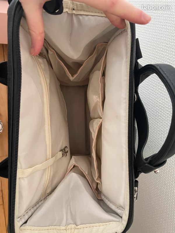 Sac à couche / Diaper bag (image 2)