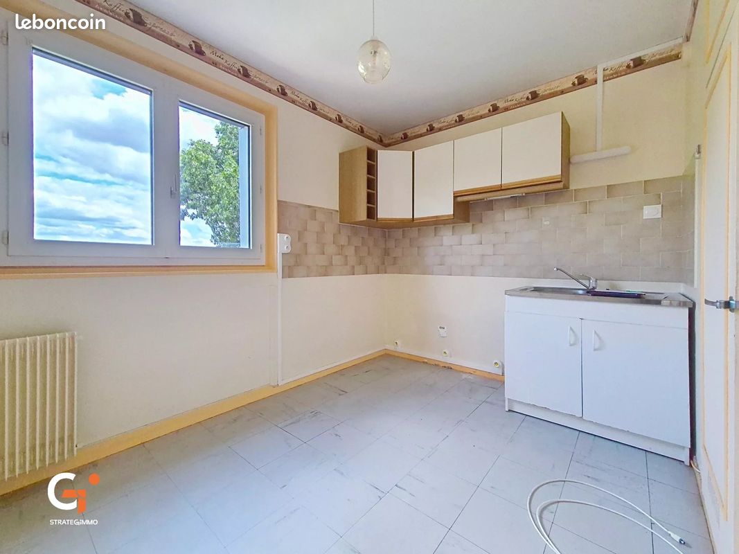 Appartement 3 pièces 64 m² · à Saint-Aubin-lès-Elbeuf · 64 m² · 60 800 €