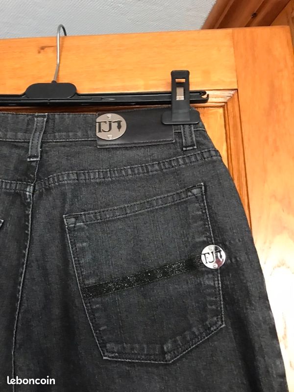 Pantalon Trussardi -Taille 34 - Friperie en ligne pour Femme/Pantalons, Pantacourts