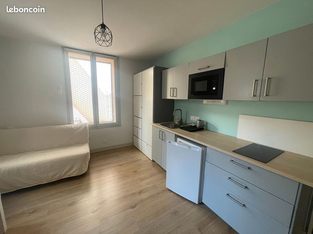 Appartement 1 pièce 20 m² · à Clermont-Ferrand · 20 m² · 450 €