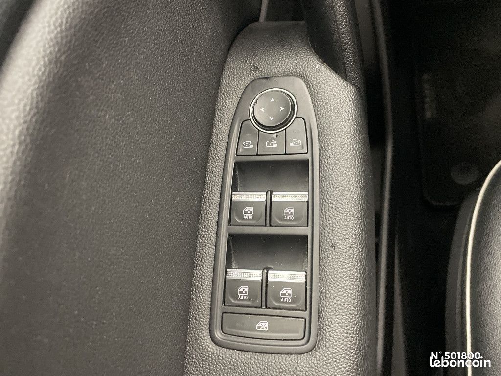 Renault Captur mild hybrid 140 EDC Evolution (image 27)