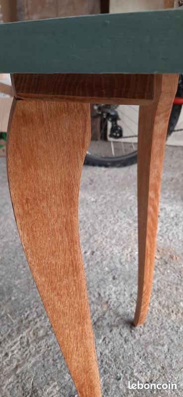 Table d'appoint vintage (image 3)