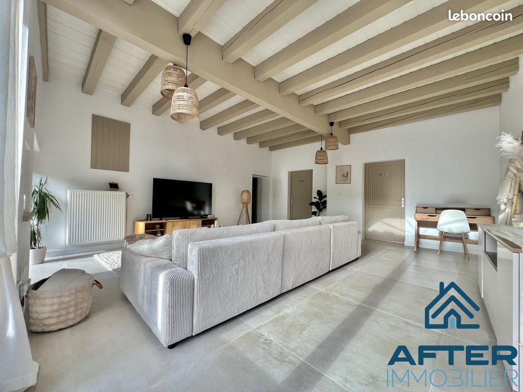 Maison 6 pièces 164 m² · à Vieux-Moulin · 164 m² · 192 000 €