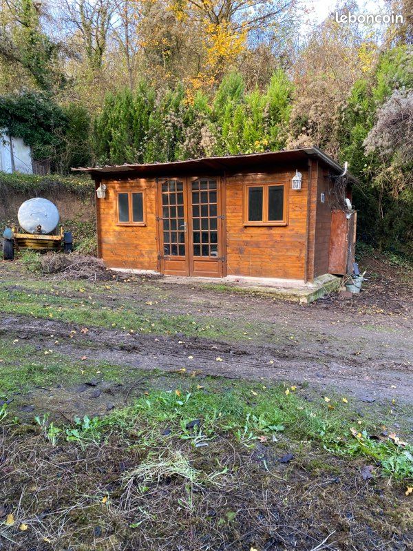 Terrain de loisirs · à Citry · 26 000 €