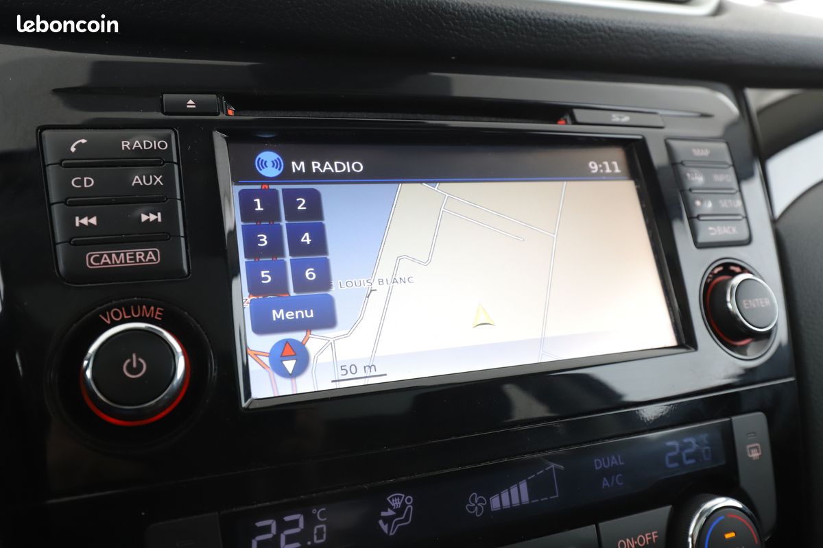 Nissan Qashqai 1.2 DIG-T Connect Edition 115 ch (image 16)