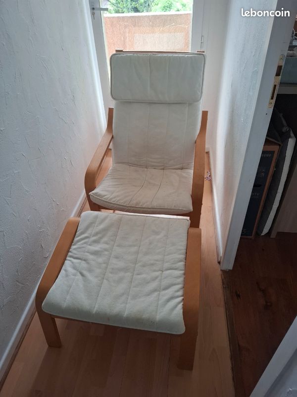 Fauteuil Poäng IKEA avec son repose pied (image 1)