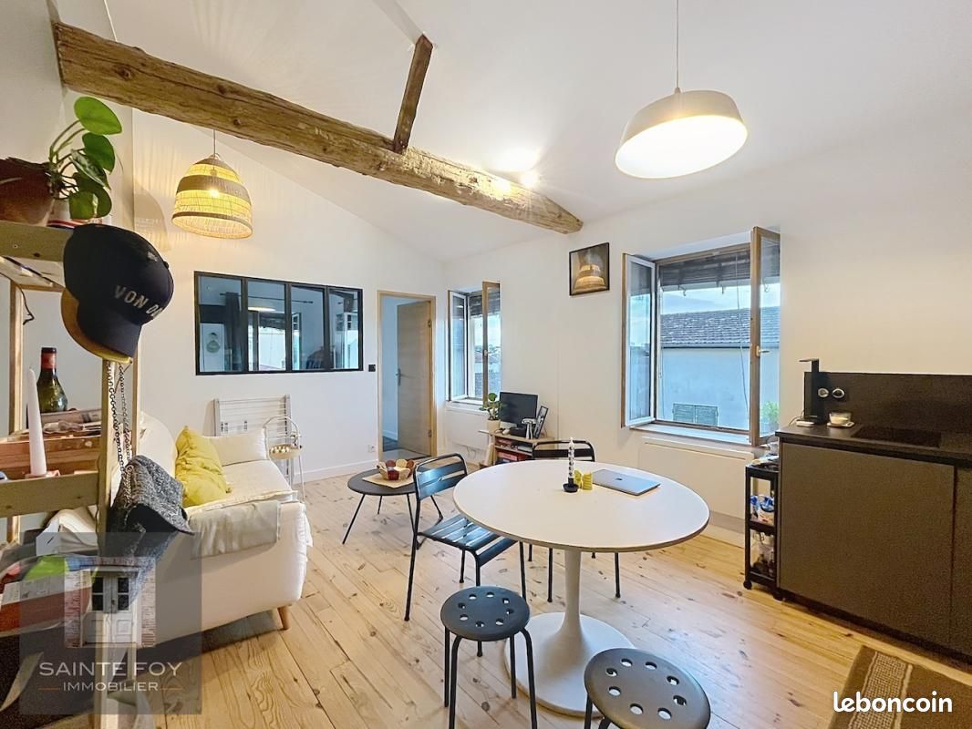 Appartement 2 pièces 49 m² · à Écully · 49 m² · 230 000 €