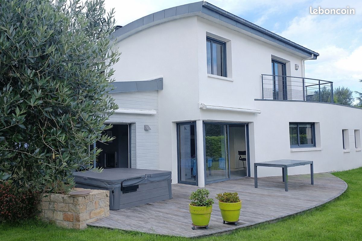 Maison 5 pièces 130 m² · à Combrit · 130 m² · 647 900 €