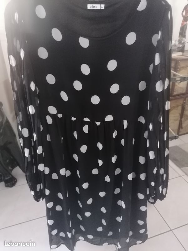 Robe manche longue. 44 (image 2)