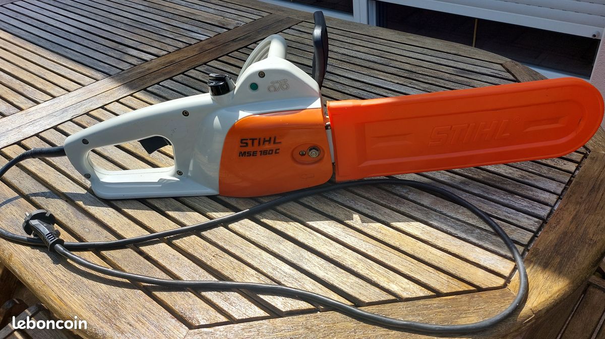Tronçonneuse électrique STIHL (image 1)