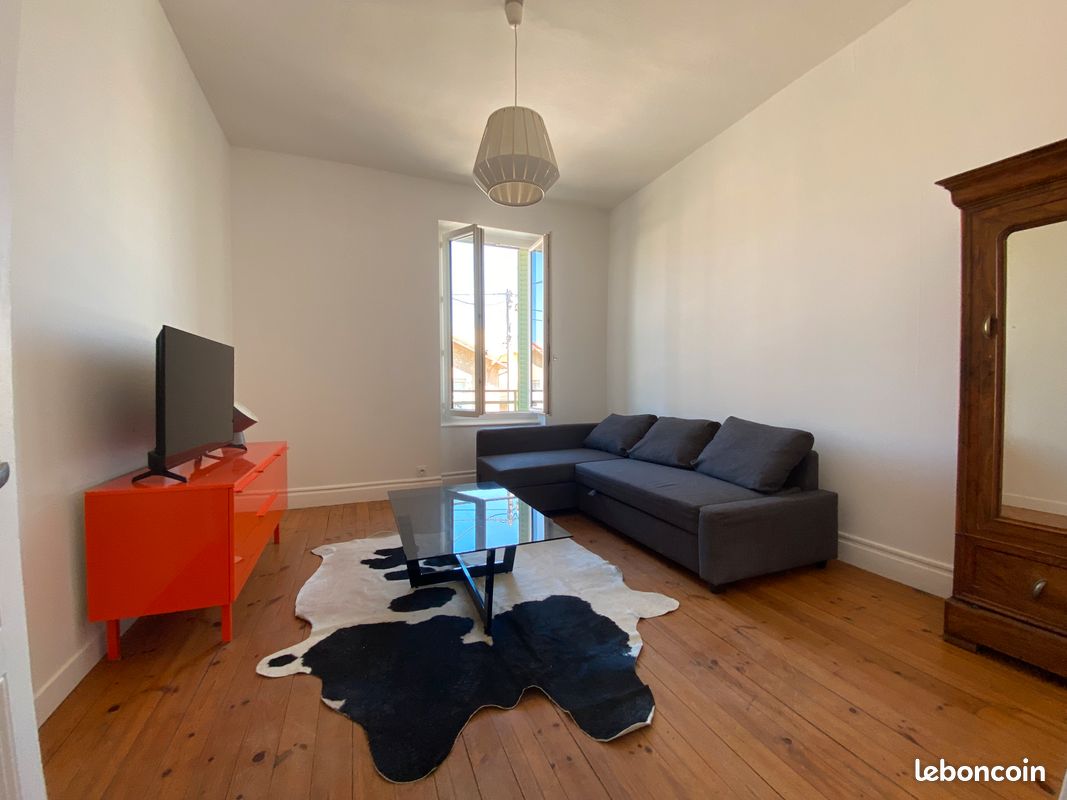 Appartement 1 pièce 23 m² · à Vénissieux · 23 m² · 700 €/mois