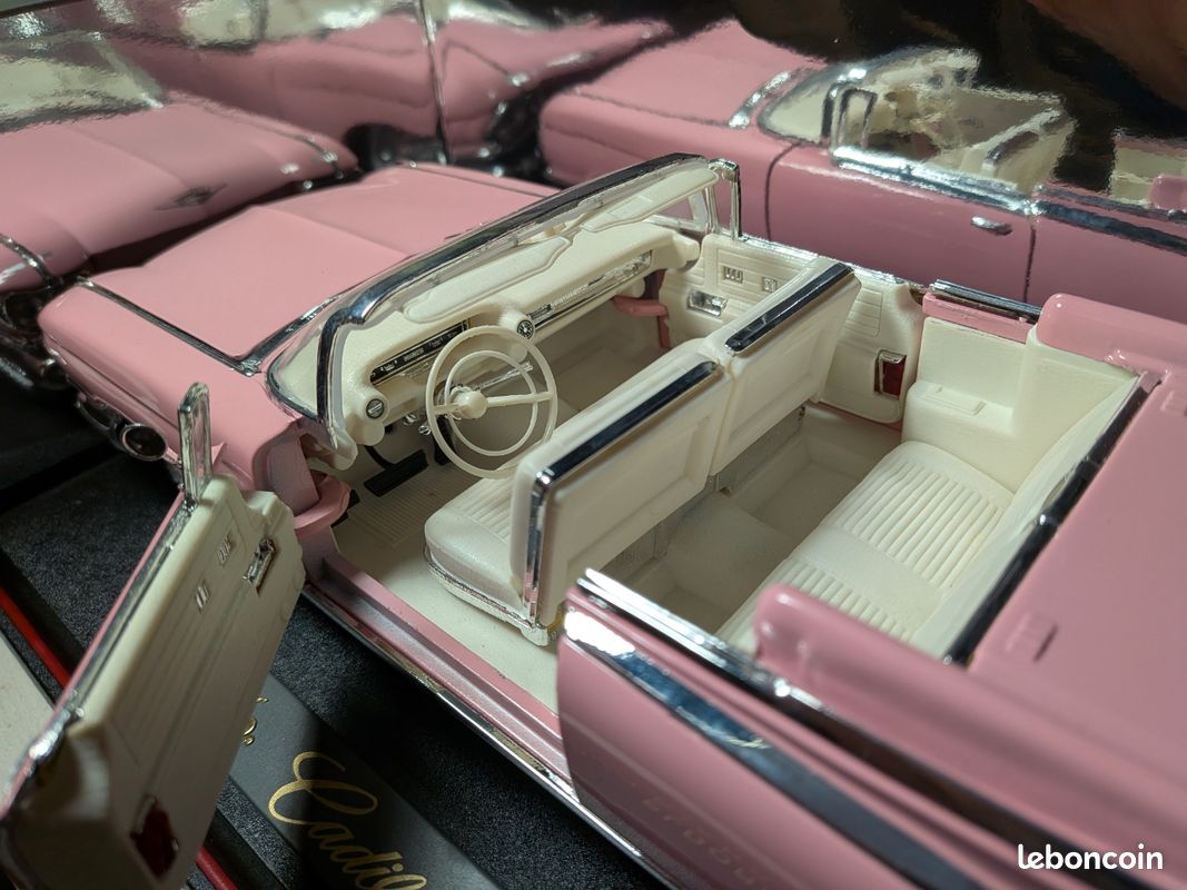 Cadillac Eldorado Biarritz 1959. Escala 1:18. 32 Cms. Maisto | Cuotas sin interés
