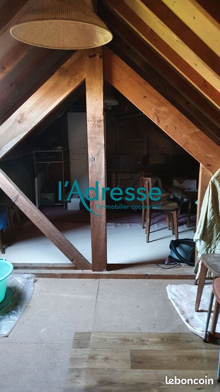 Bâtiment 4 pièces 226 m² (image 8)