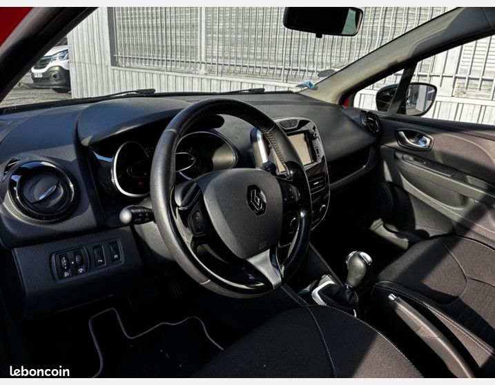 Renault CLIO IV 1.2 TCE 120CH ENERGY LIMITED EDC EURO6 2015 (image 9)