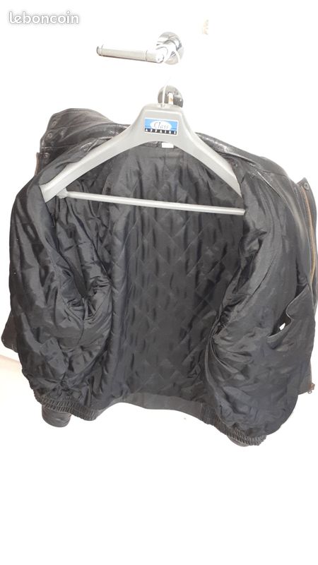 Blouson Noir en Cuir (image 3)