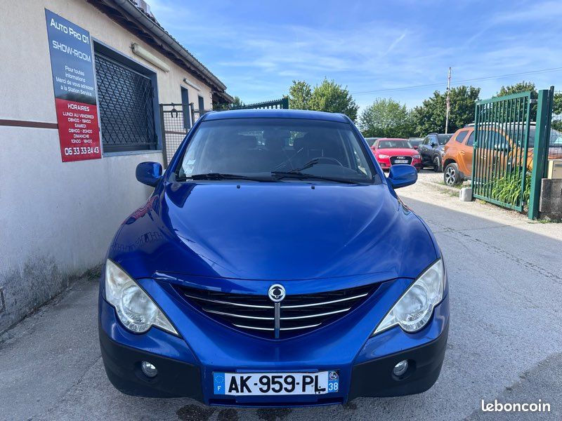 Ssangyong Actyon 2.0 XDI 141 cv 4x4 CONFORT ATTELAGE MOTEUR MERCEDES MOTEUR A CHAÎNE (image 2)