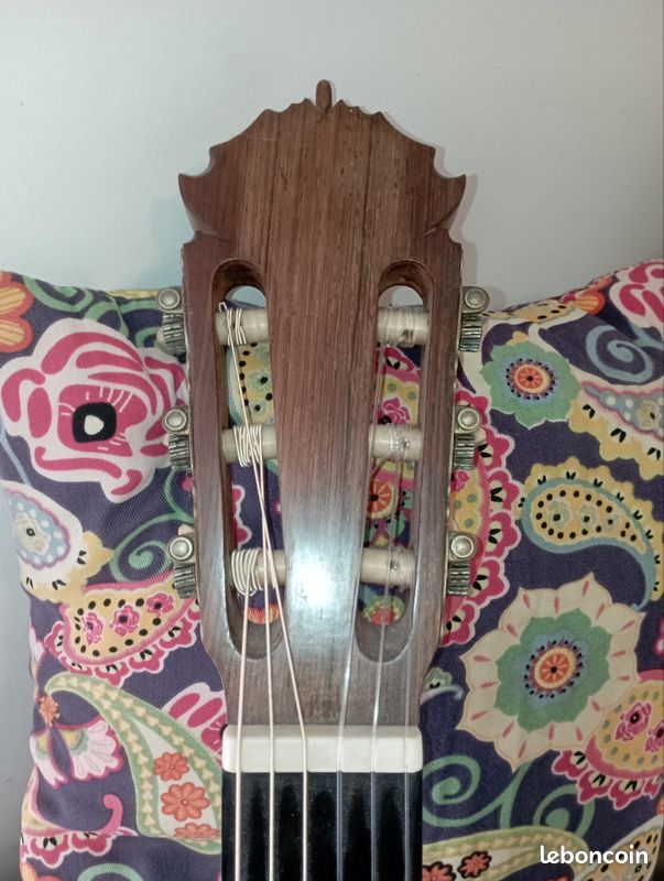 Guitare classique de luthier pour projet lutherie (image 4)
