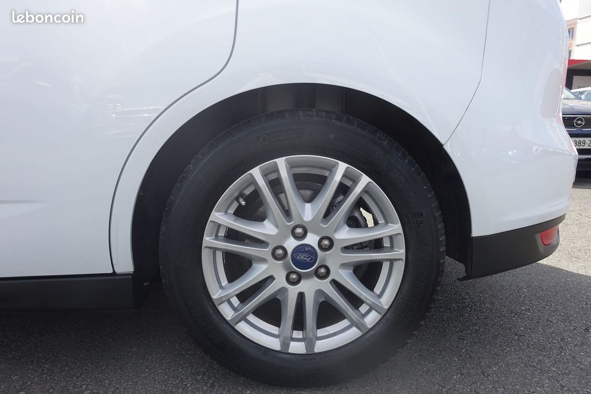 Ford C-MAX 1.6 TDCI 115CH FAP TITANIUM X (image 21)