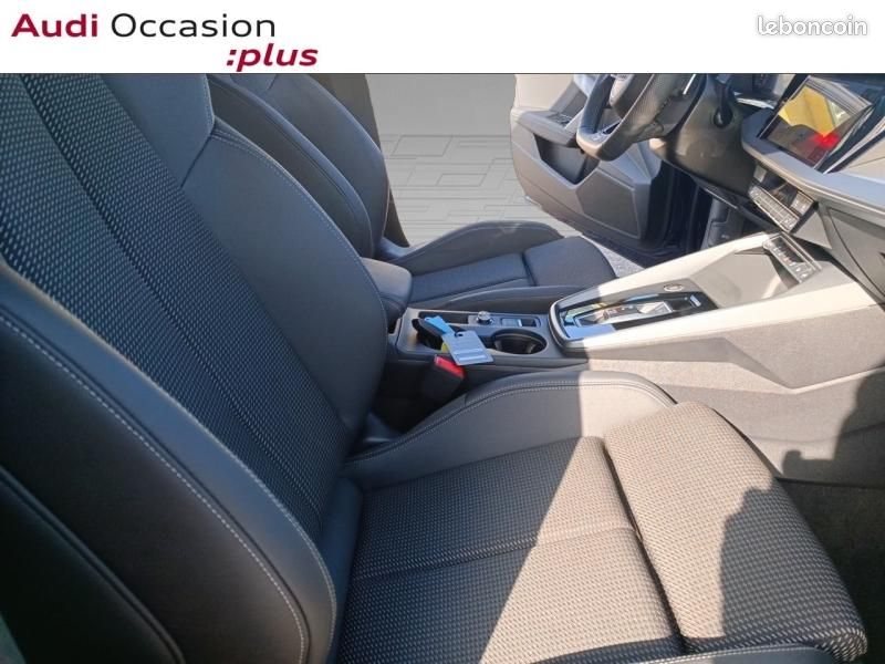 Audi A3 Sportback 2.0 TDI 150ch S line S tronic 7 (image 19)