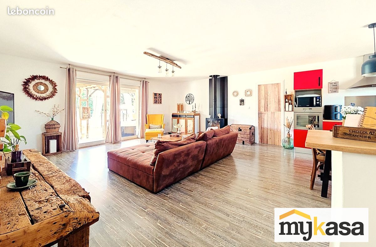 Maison 5 pièces 120 m² · à Fos-sur-Mer · 120 m² · 369 000 €