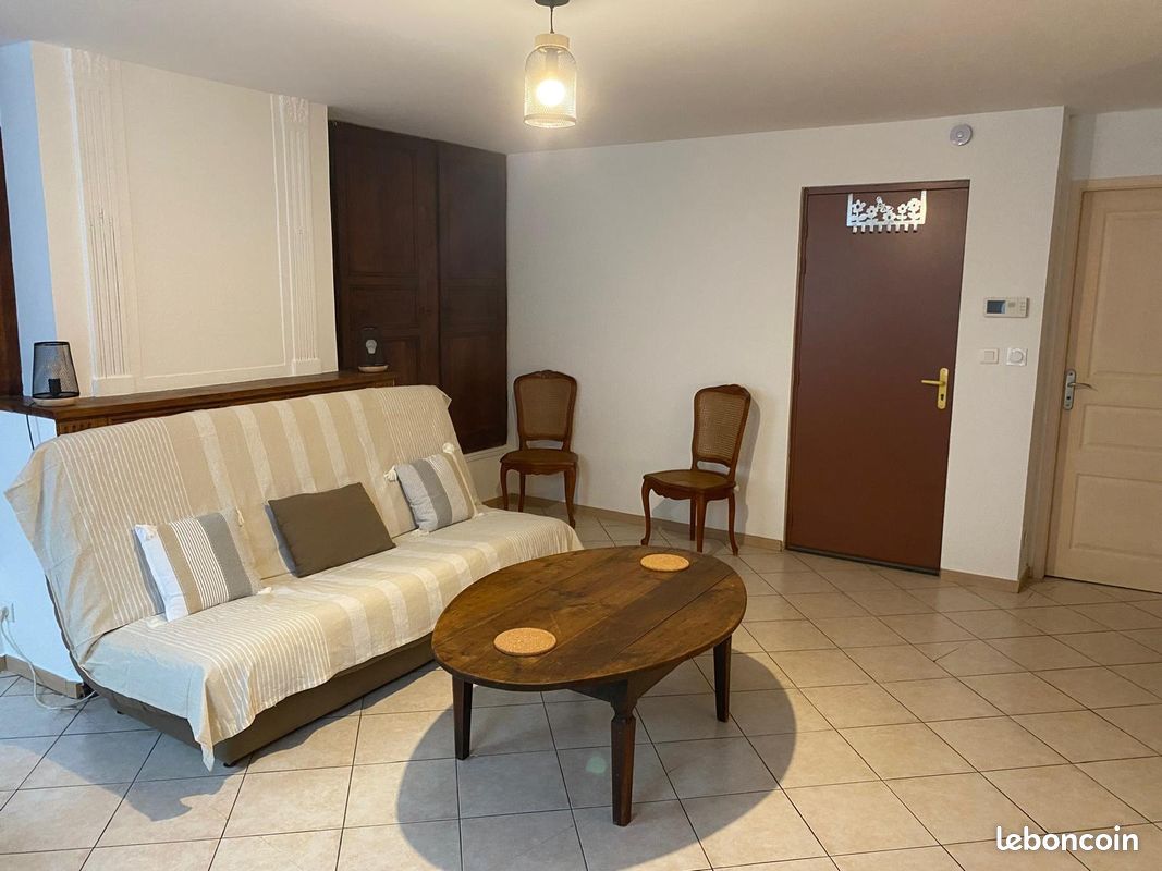 Appartement 1 pièce 40 m² · à Saint-Girons · 40 m² · 475 €