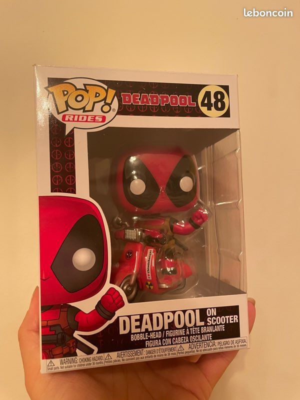 Pop Deadpool scooter 48 collector (image 1)