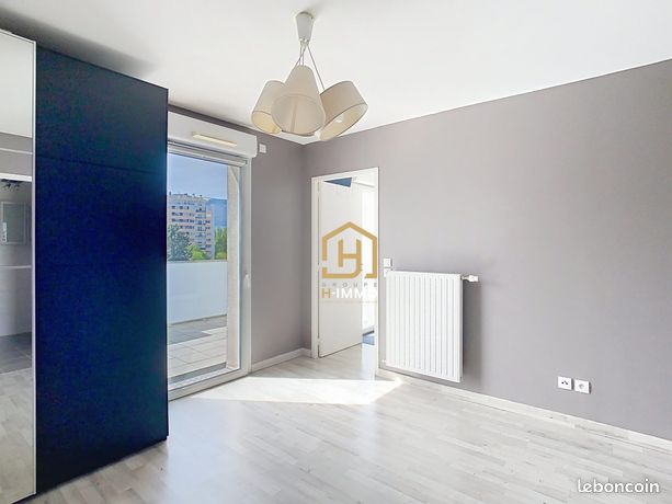 Appartement 2 pièces 47 m² — 9