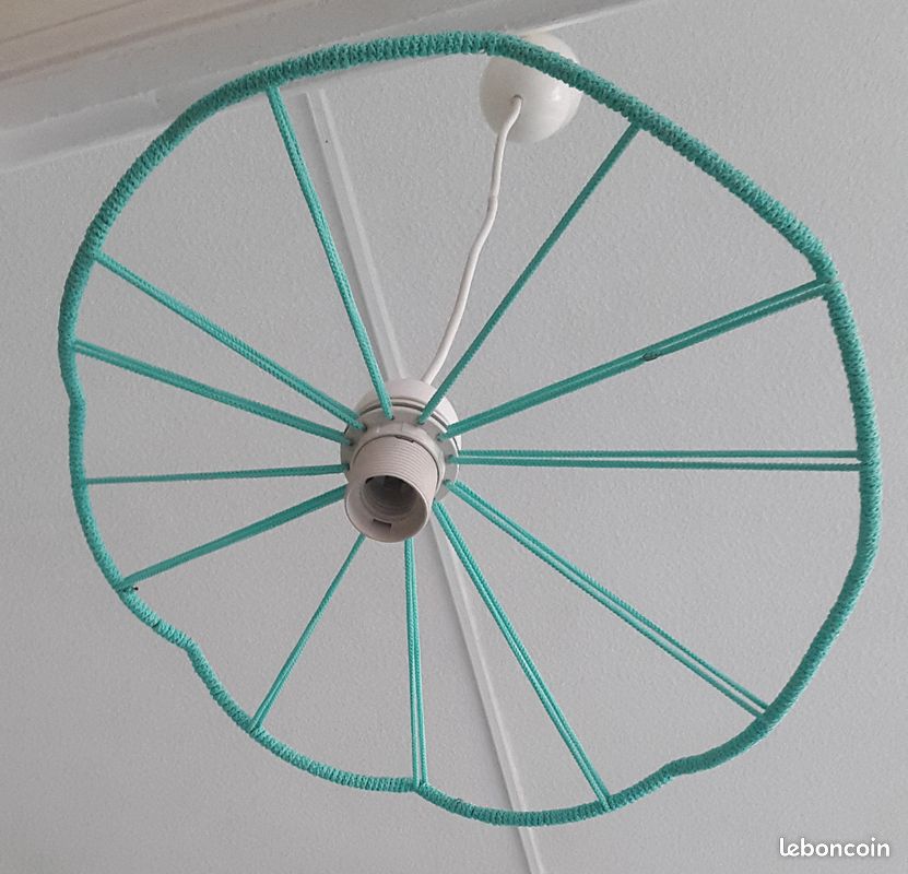 Suspension filaire turquoise soleil (image 2)