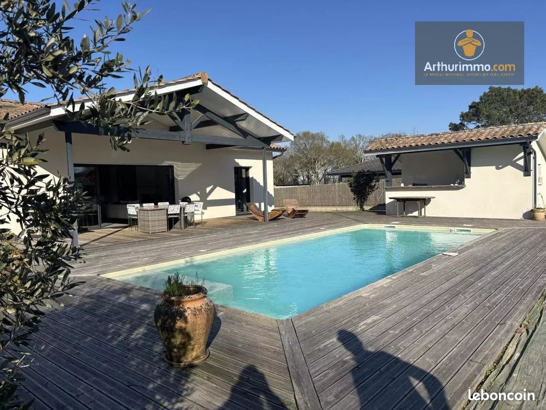 Maison 4 pièces 100 m² · à Casteljaloux · 100 m² · 273 000 €