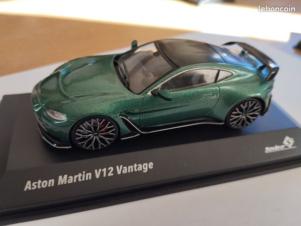 AU JOUET PARISIEN: Solido Modèle n° 107 Aston Martin 3 Litre