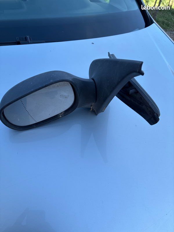 Rétro manuel Clio 2 (image 1)