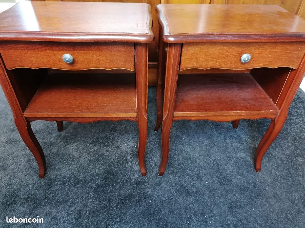 Tables de chevet (image 1)