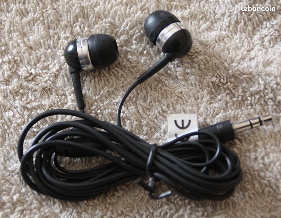 Casque Stereo HI-FI et Bonnet Noir AZZARO (image 2)