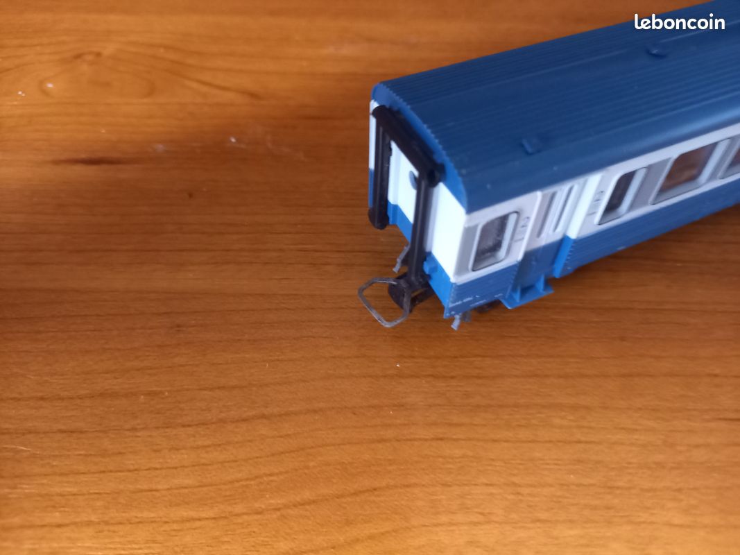 2) JOUEF HO REMORQUE AUTORAIL INTERMEDIAIRE EAD BLEU XRAB 8912