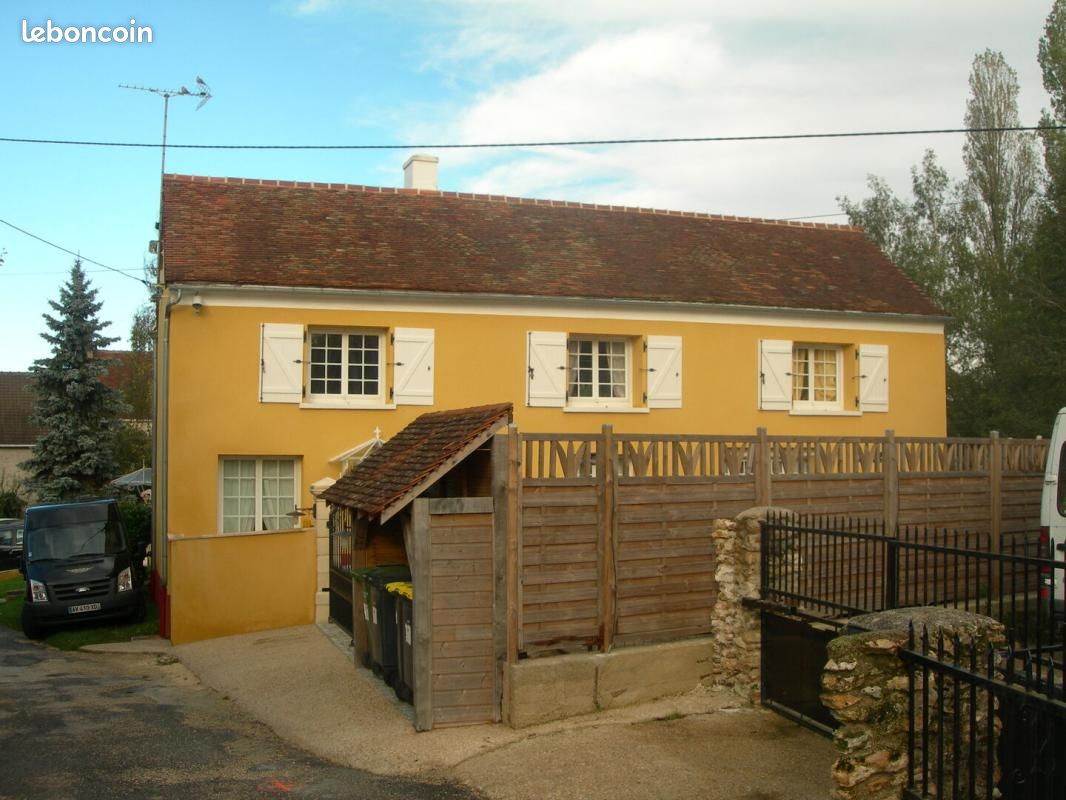 Maison 231 m² · à Bellot · 231 m² · 398 000 €