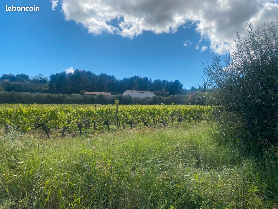 Terrain 670 m² Ginestas · 85 200 €