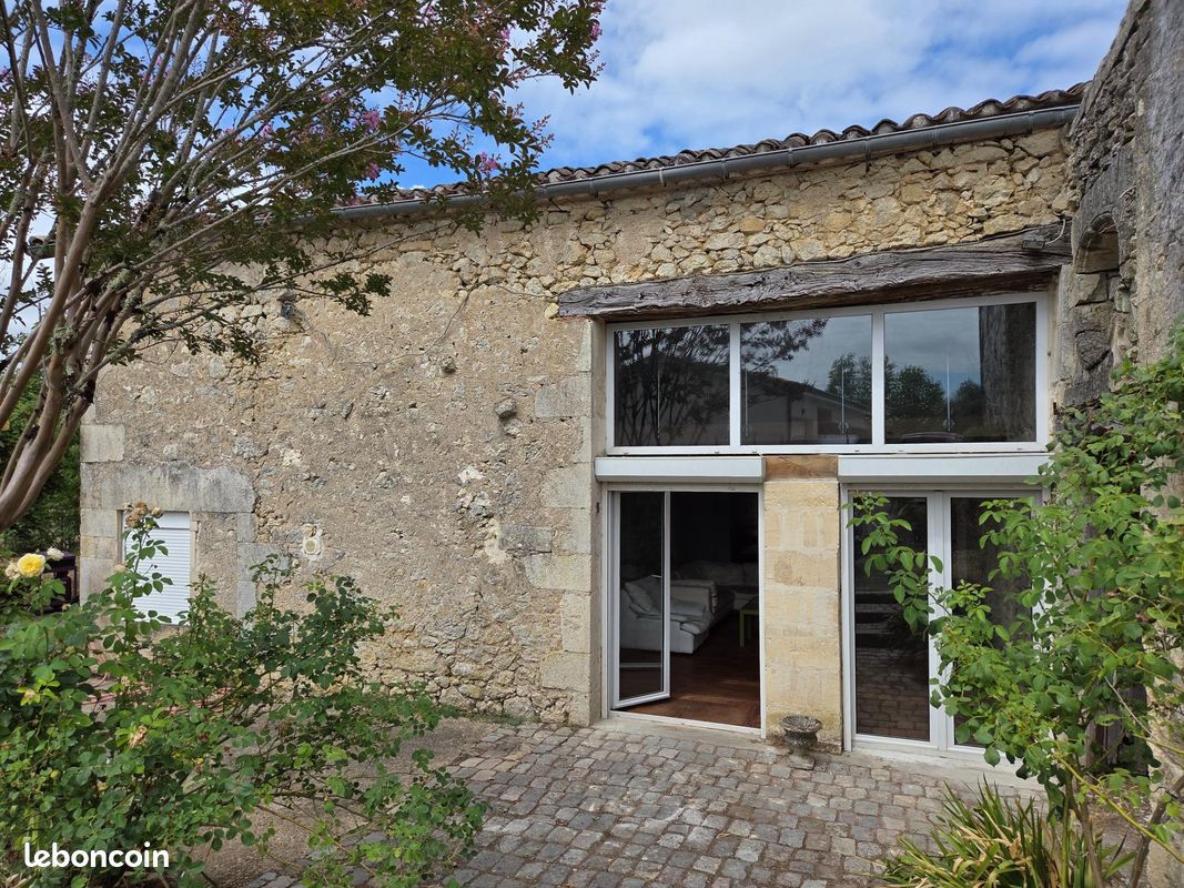 Maison 4 pièces 160 m² · à Saint-Vivien · 160 m² · 202 200 €